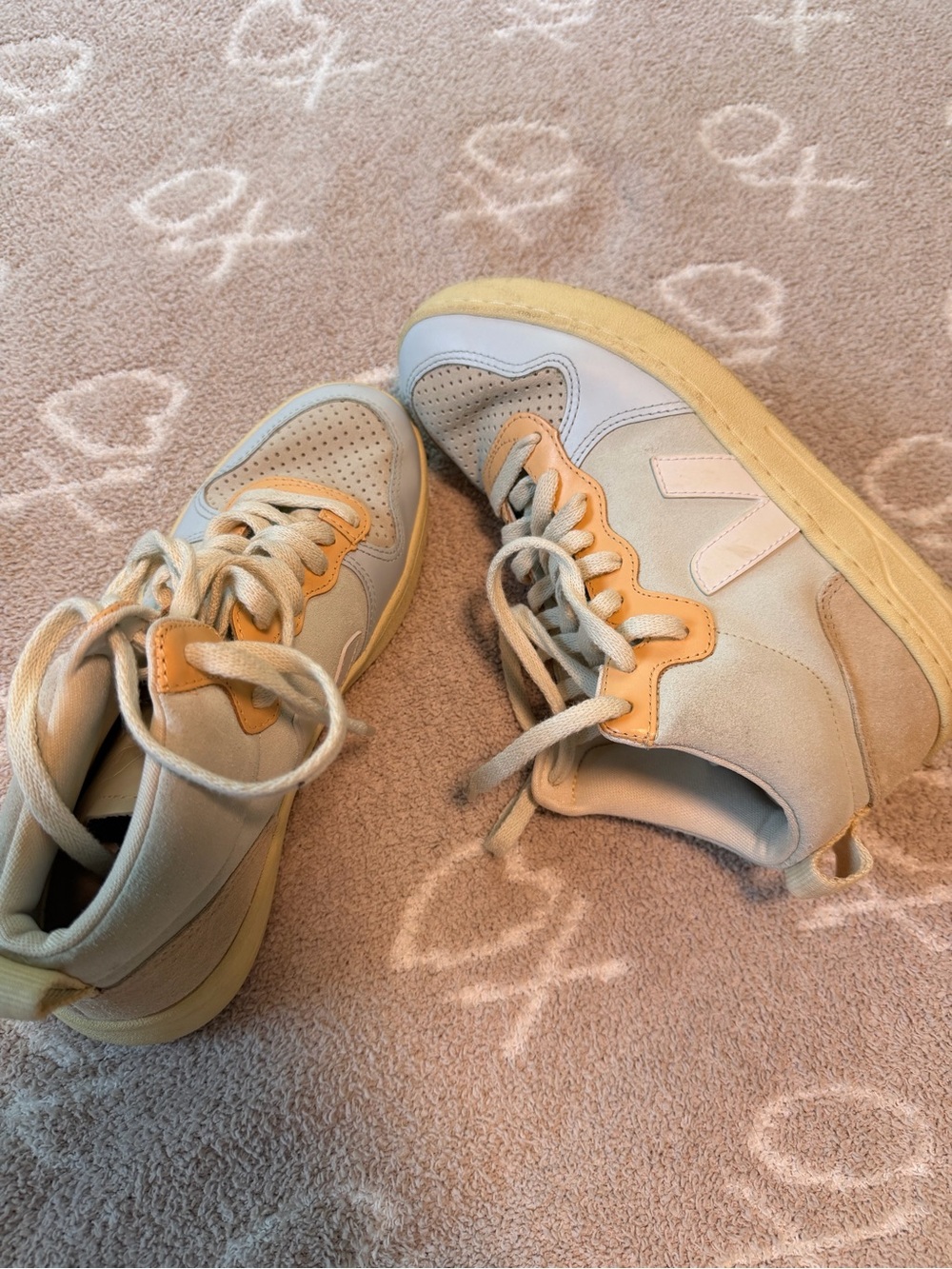 Veja  Sneakers in Cream with Pale Yellow Accents
